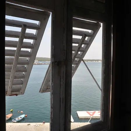 Riva Hostel Pula